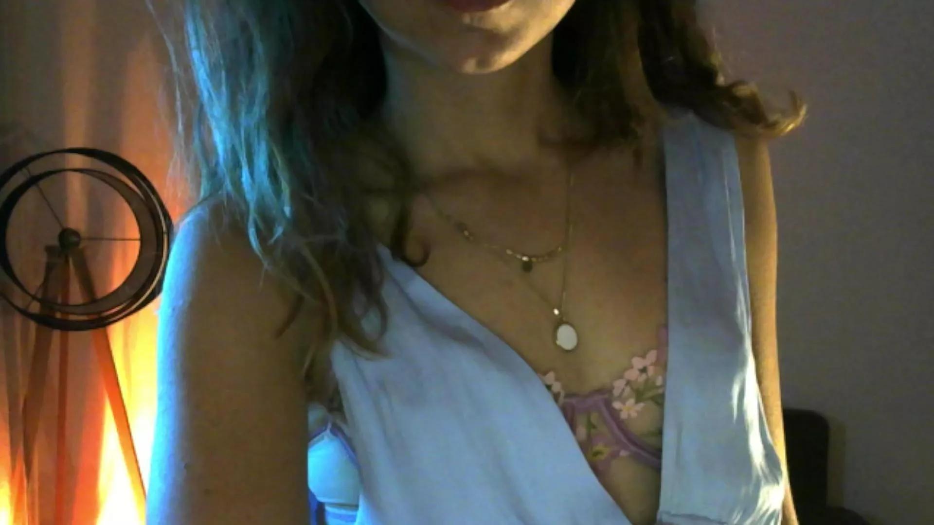 Calliope_ on Cam4 