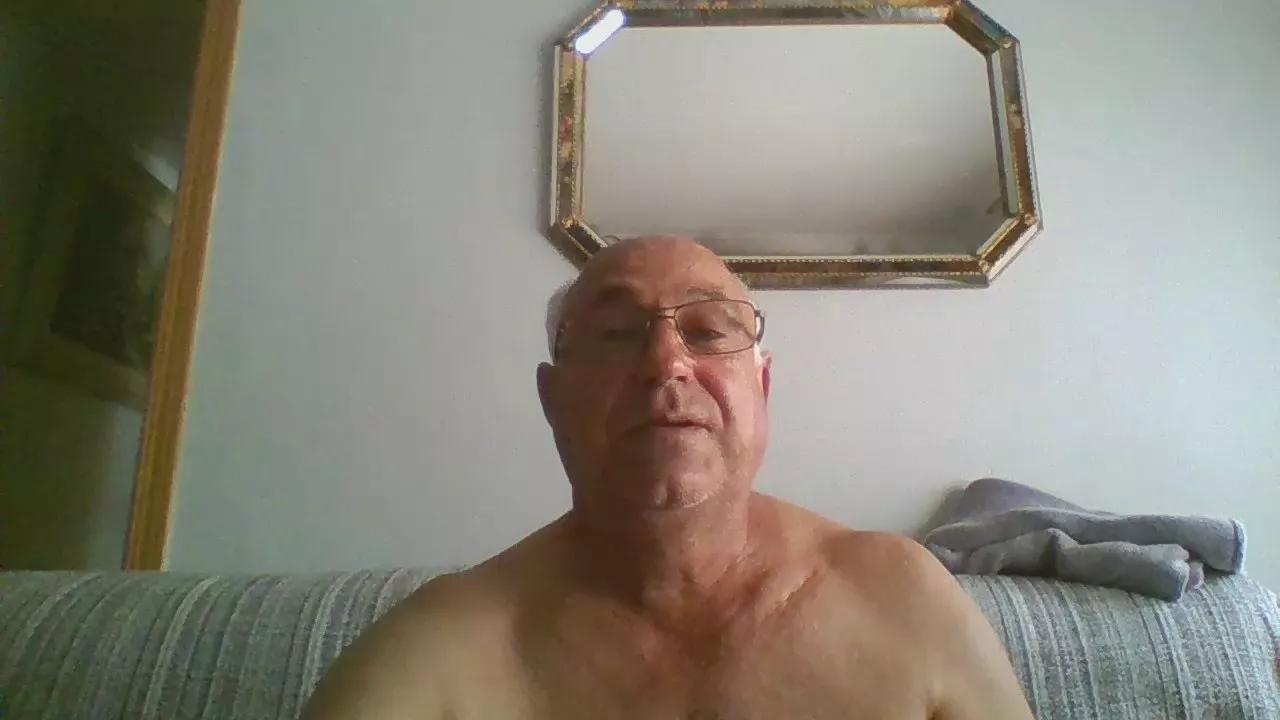 calvinsumiso on Cam4 