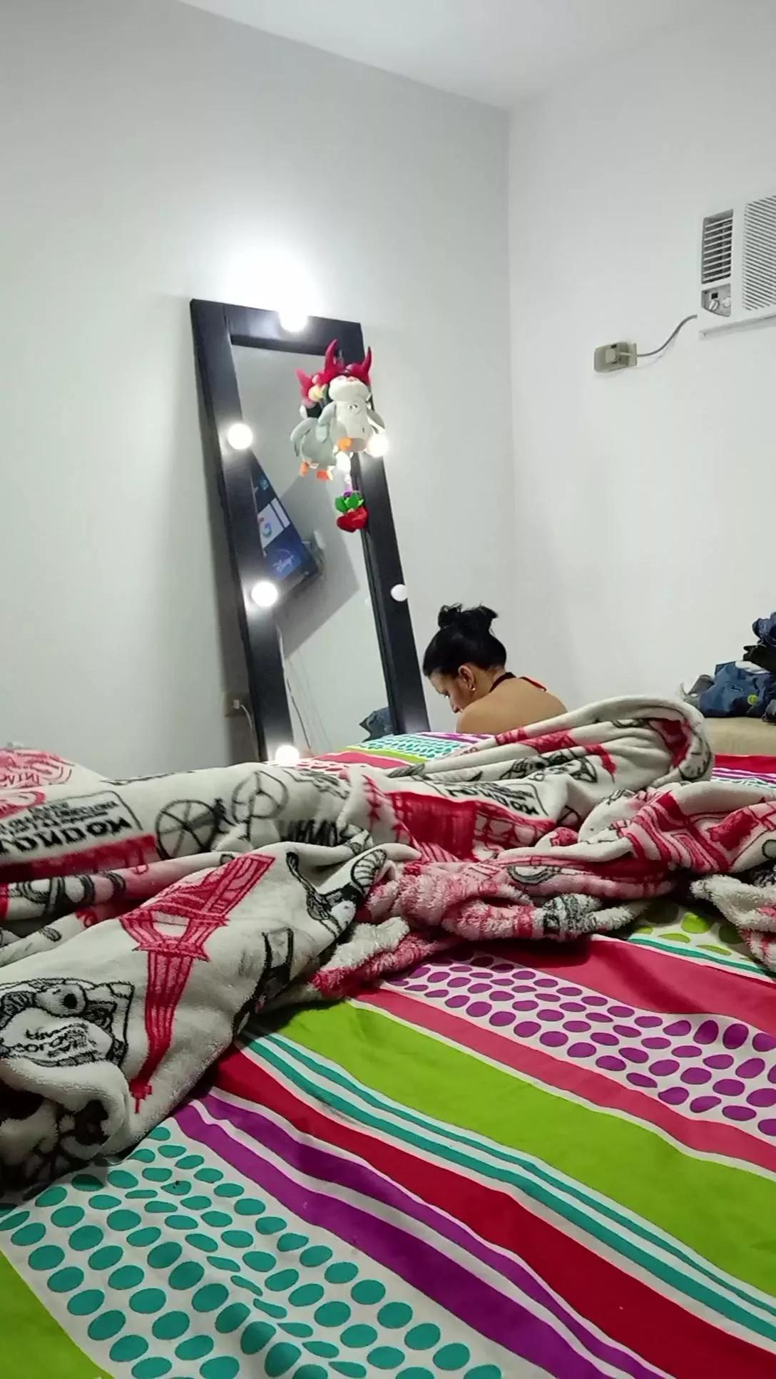 Camila_and_matt on Cam4 