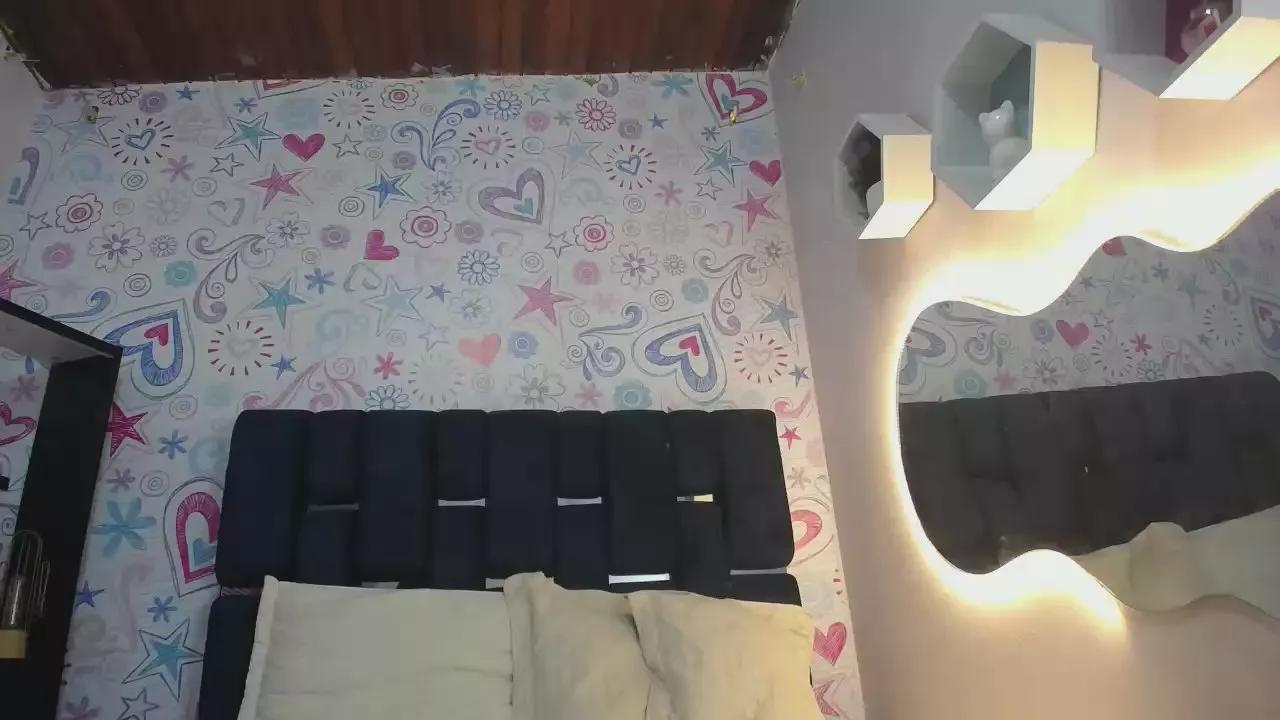 CAMILA_ROUS on Cam4 