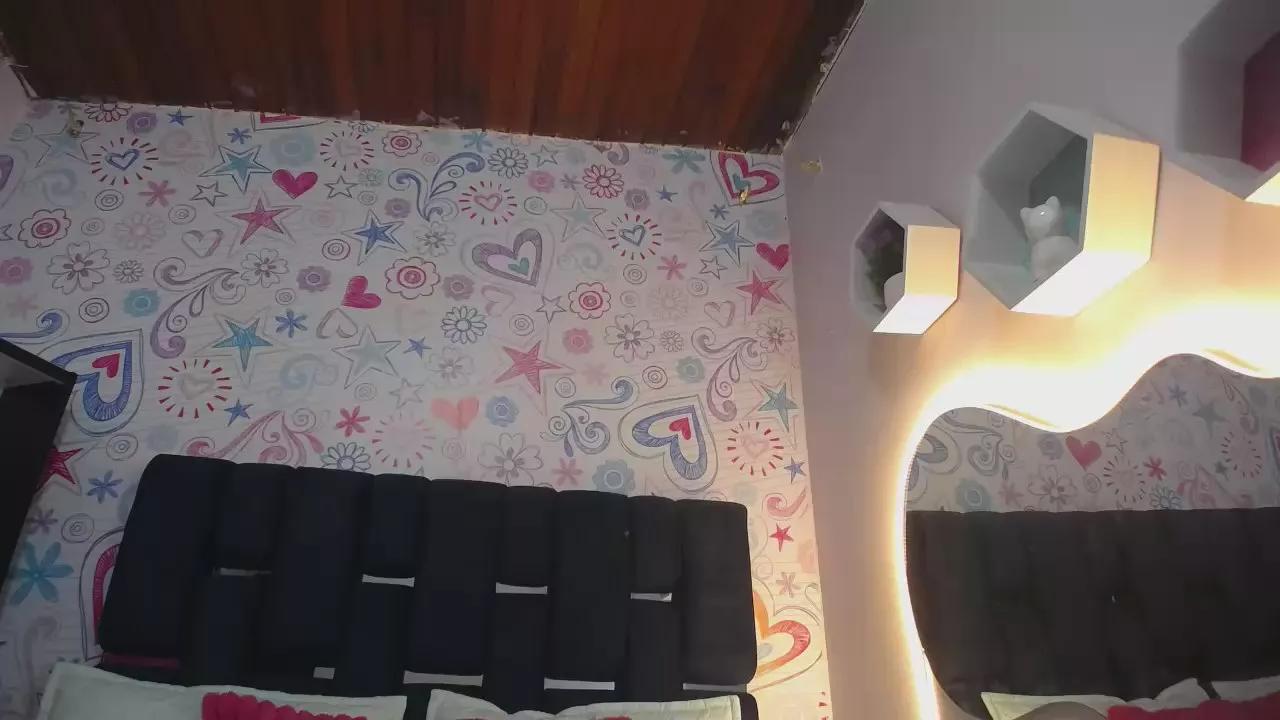 CAMILA_ROUS on Cam4 