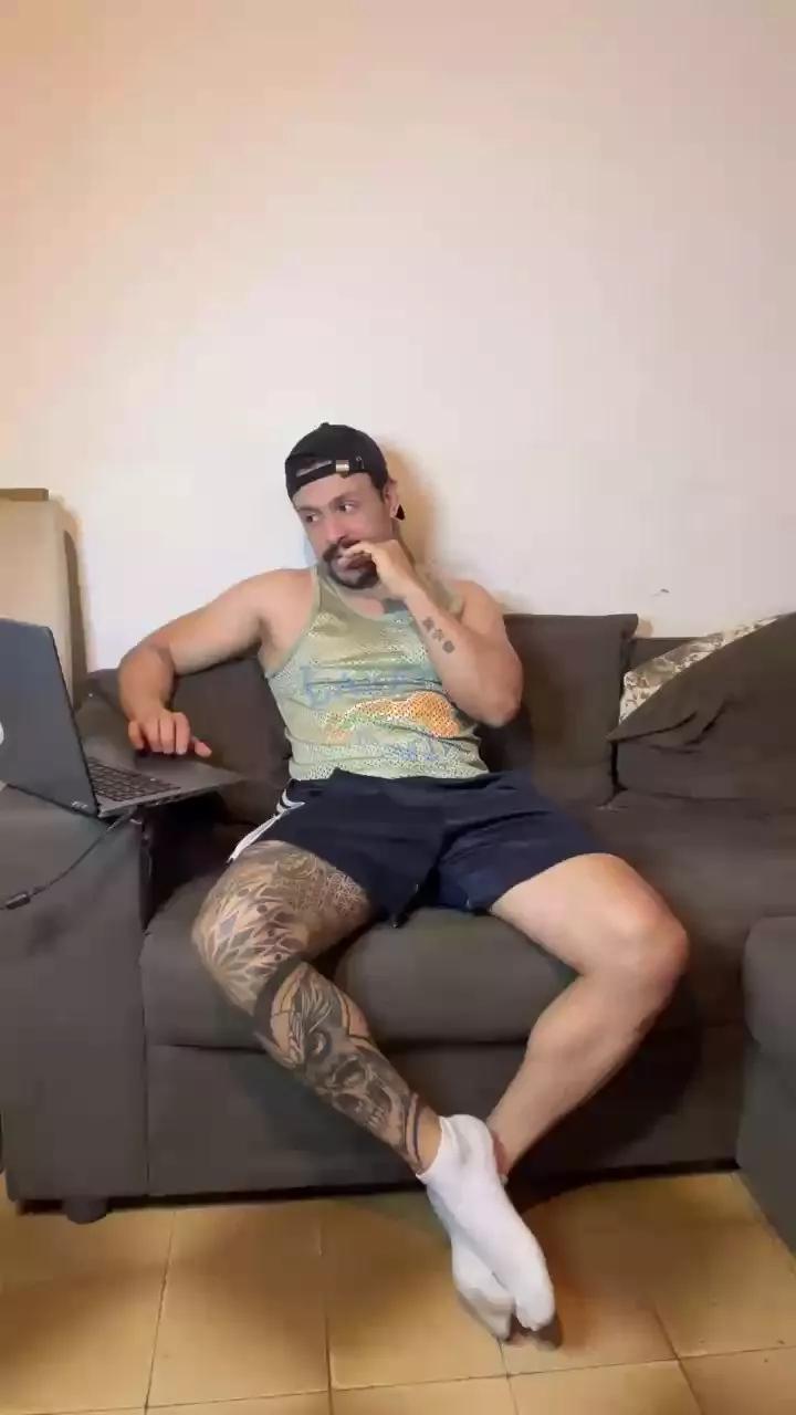 Carvalho23cm on Cam4 