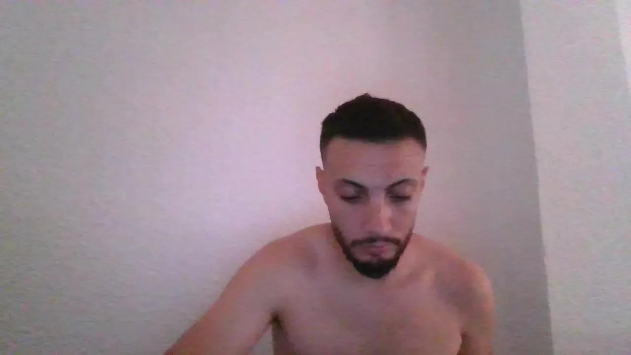 Chico_30gr on Cam4 