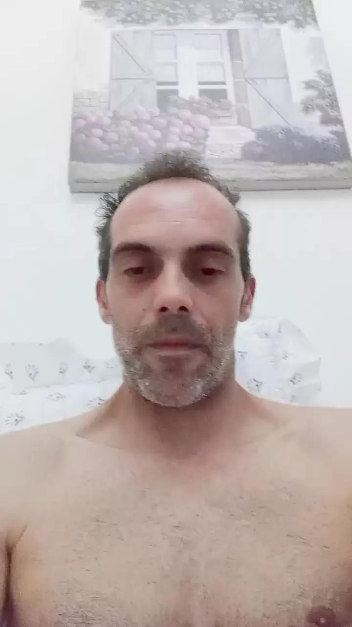 Chicoatrevido1 on Cam4 