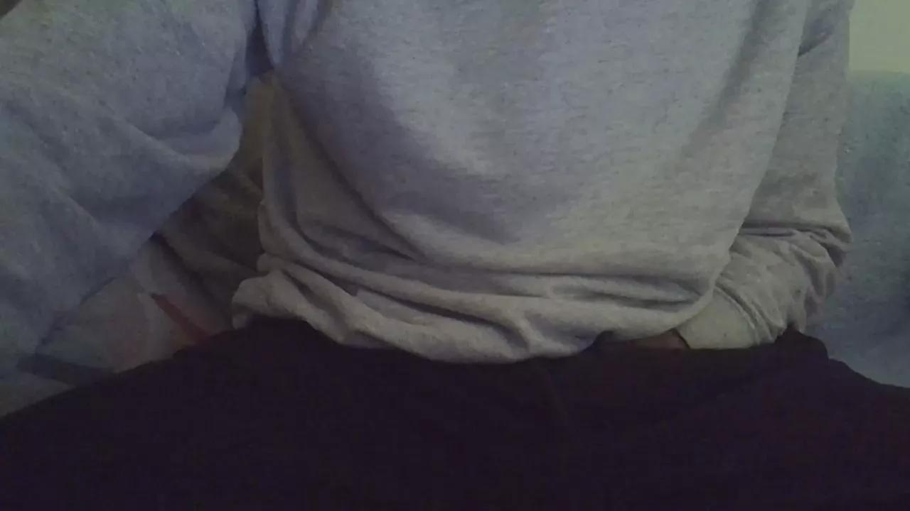 Chisburguer on Cam4 