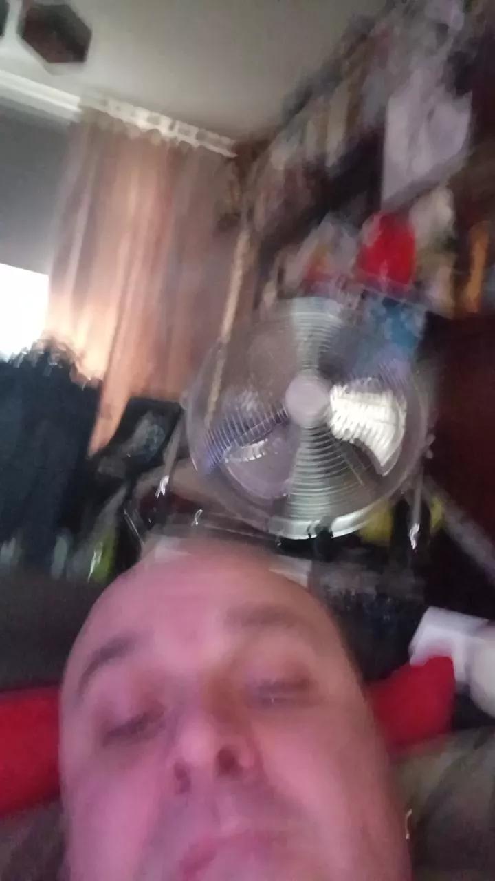 chubbyissy38 on Cam4 