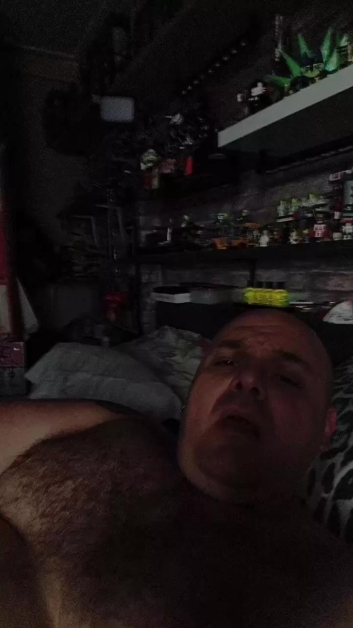 chubbyissy38 on Cam4 