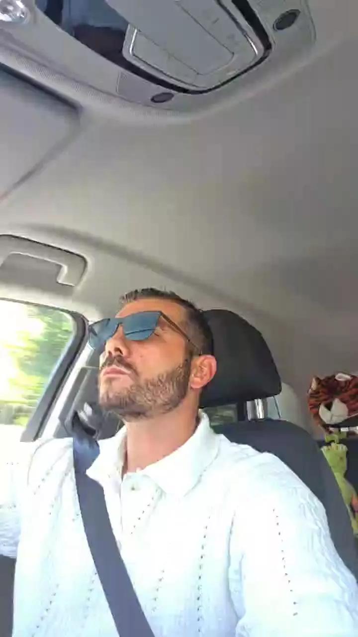 Cicciolino23 on Cam4 