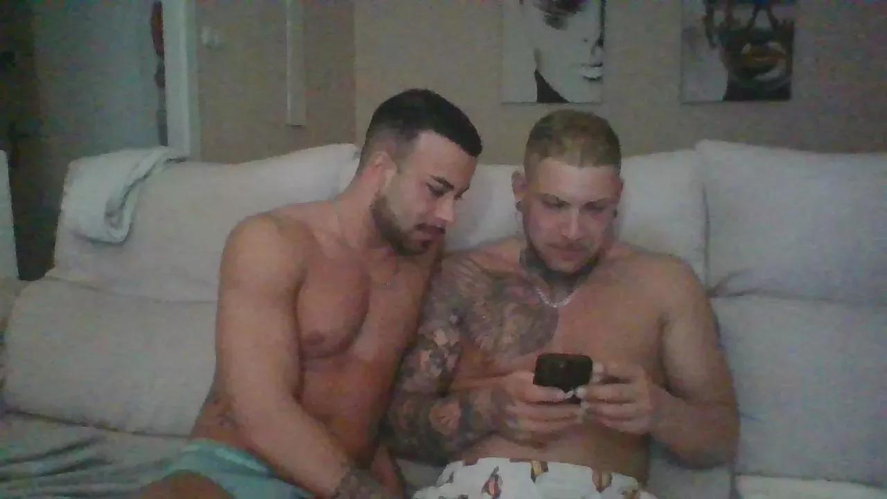 CoupleLord on Cam4 