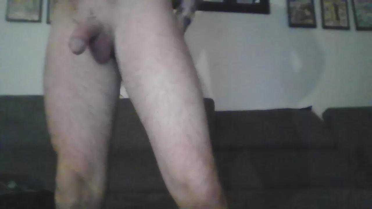 DaddysWhoreBWC on Cam4 