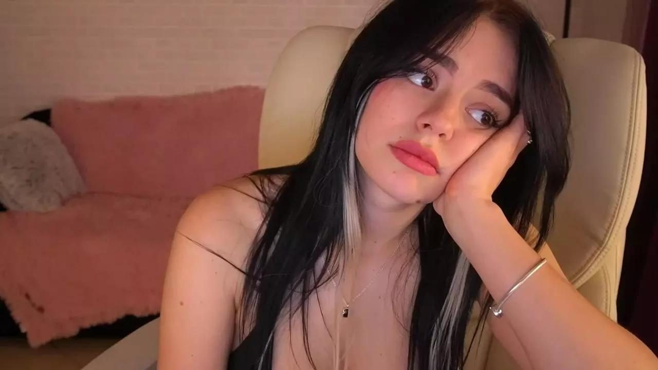 DainyClowless on Cam4 