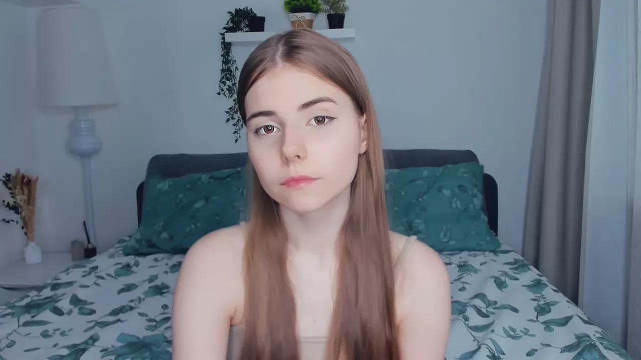 DaisyHey on Cam4 