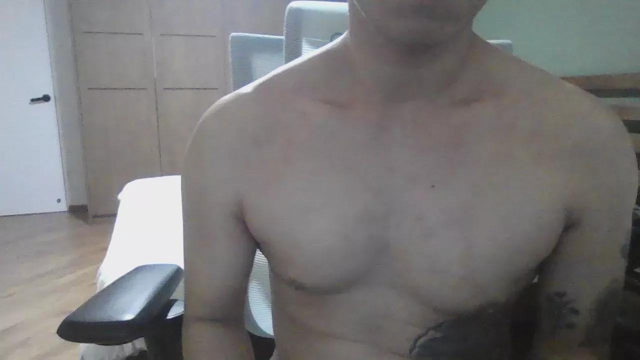 dale902 on Cam4 
