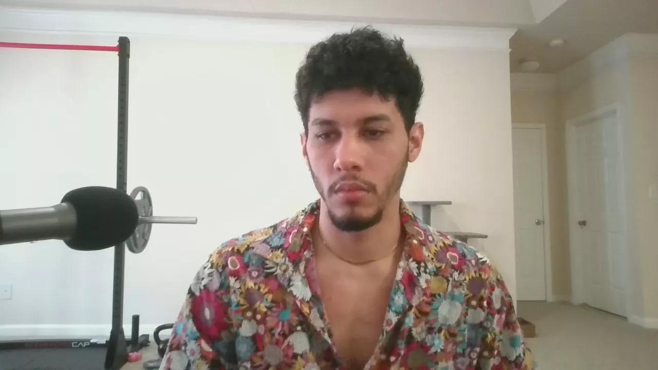 DamnKevin on Cam4 