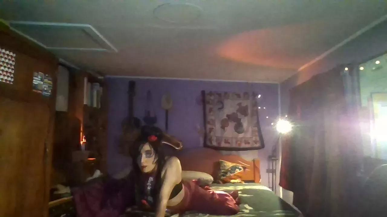 DaniTama on Cam4 