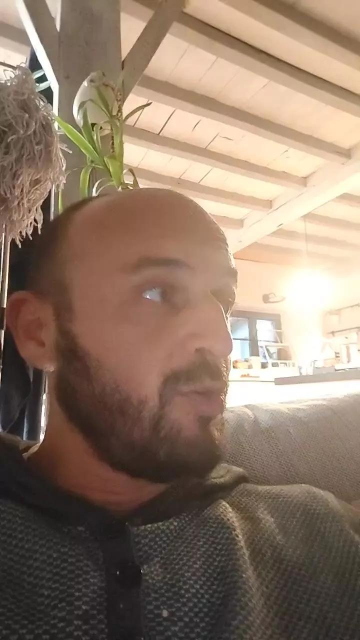 Dark_ben on Cam4 