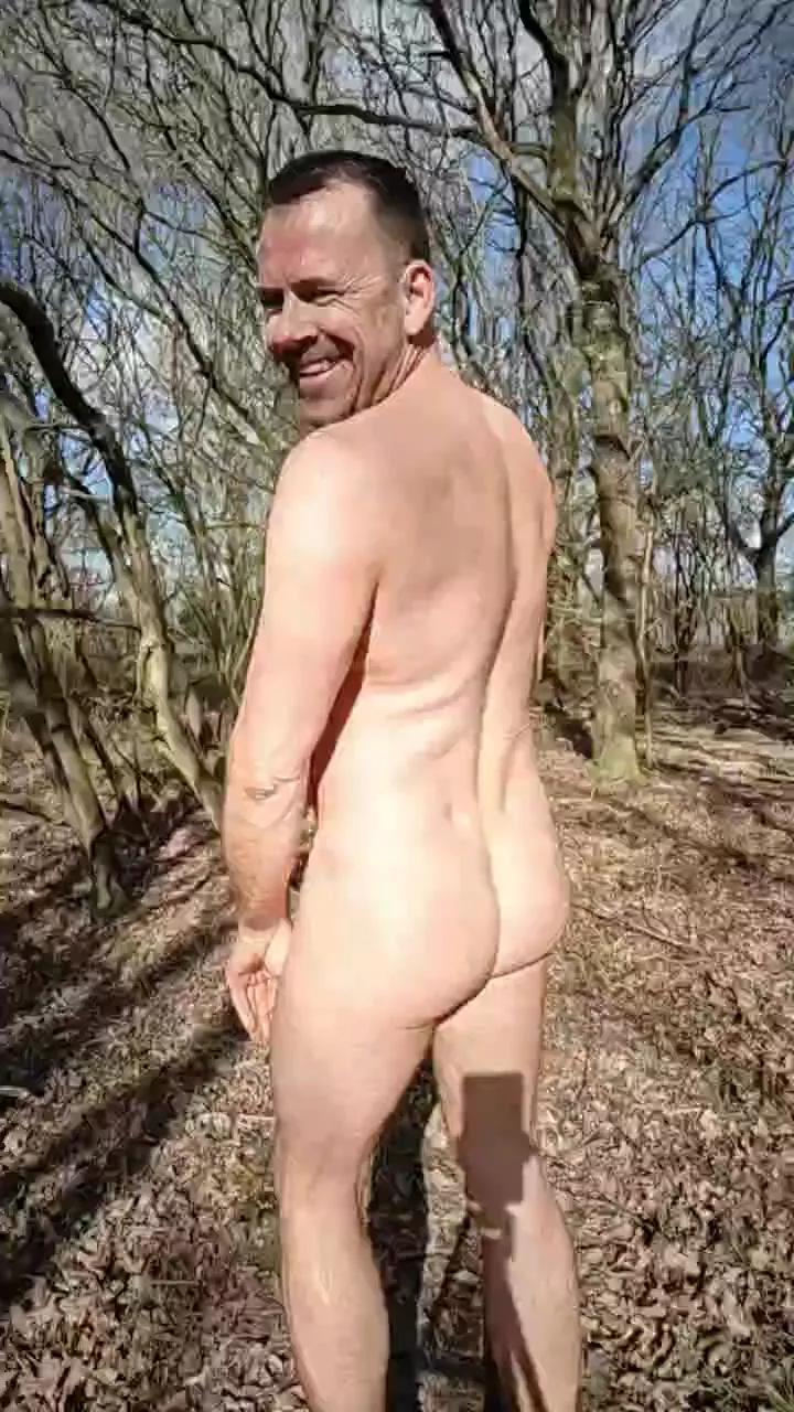dave_naked on Cam4 