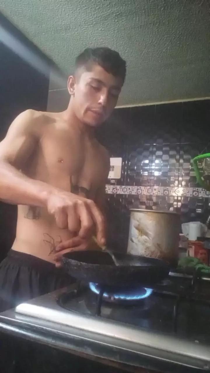 daven_hopperr on Cam4 