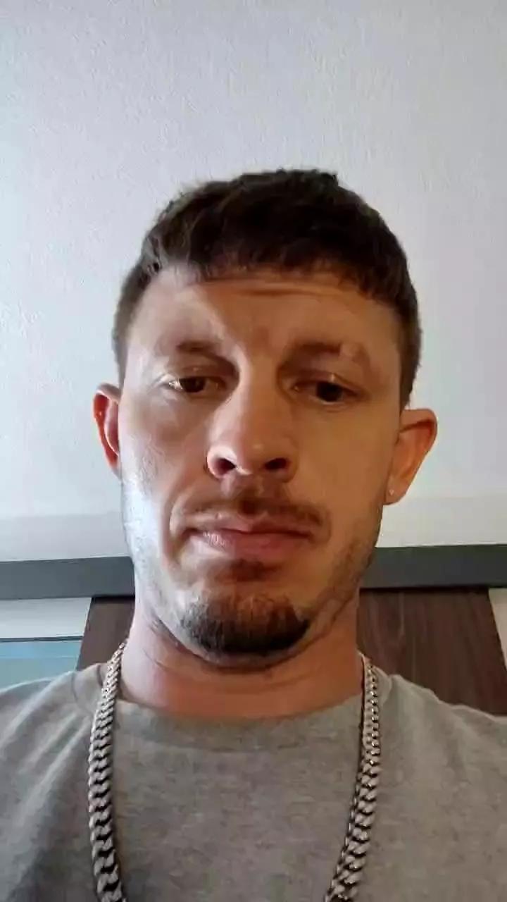 David_in_702 on Cam4 