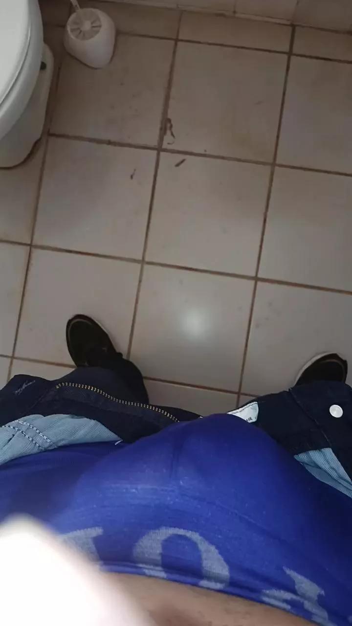 David_menezes on Cam4 