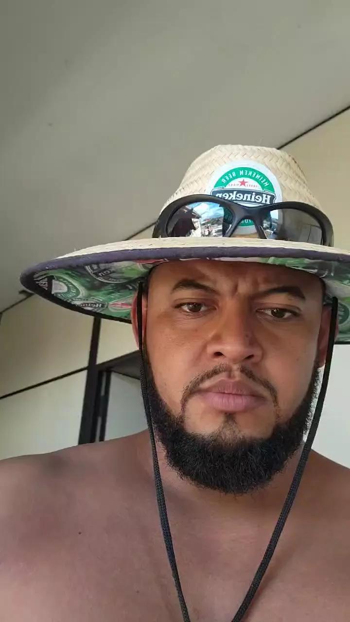 DBaianoMineiraS on Cam4 