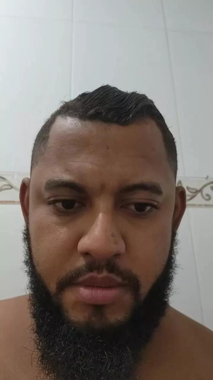 DBaianoMineiraS on Cam4 