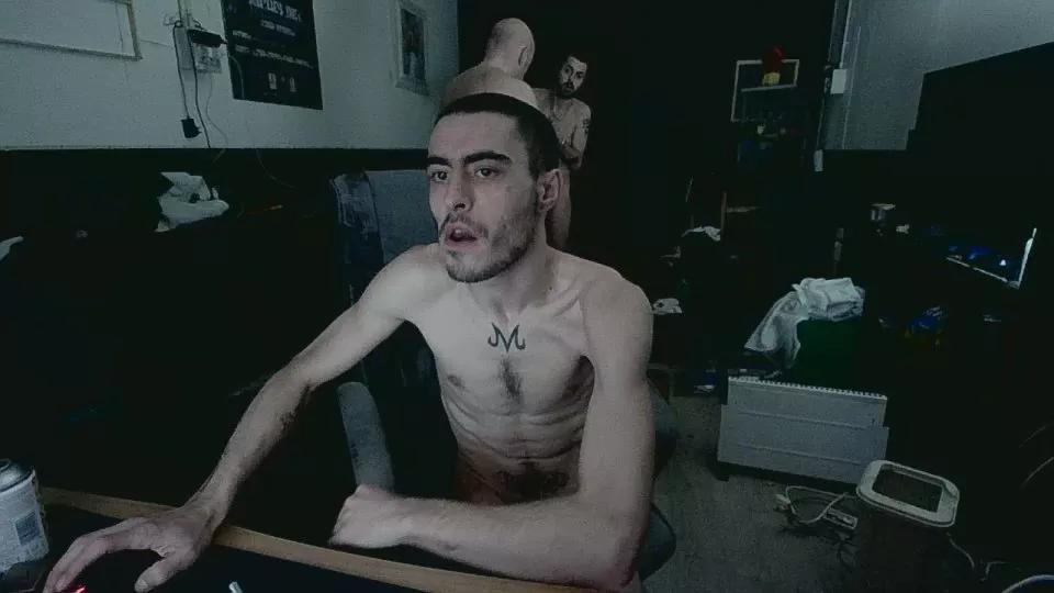 DESIDERIOYOUNG on Cam4 