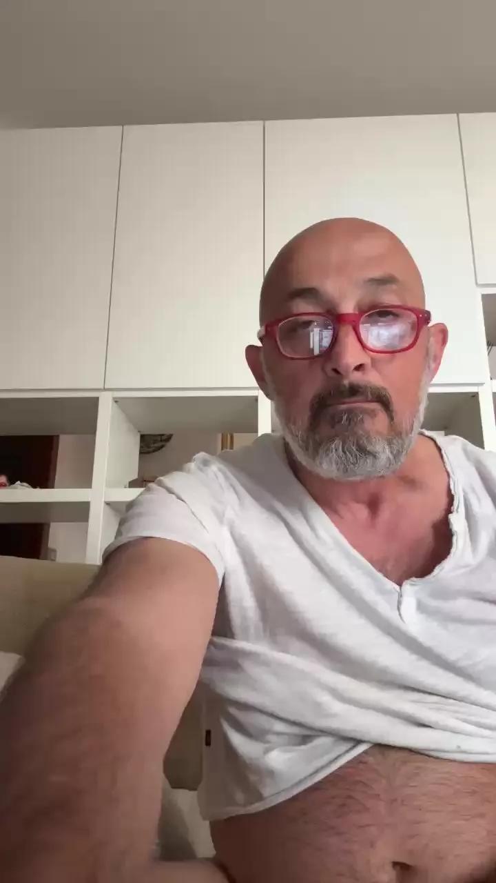DevotoallaFiga on Cam4 