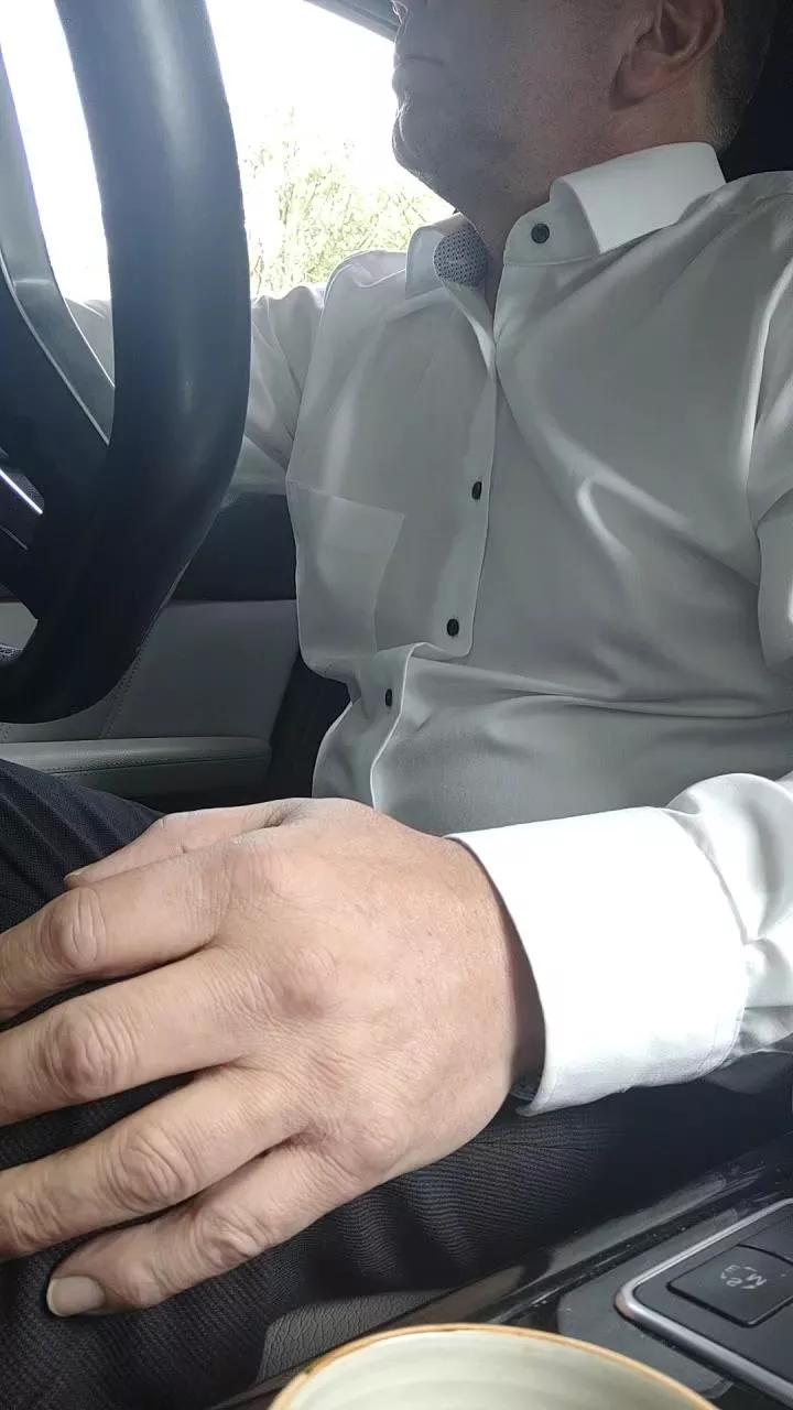 Dezslaaf25 on Cam4 