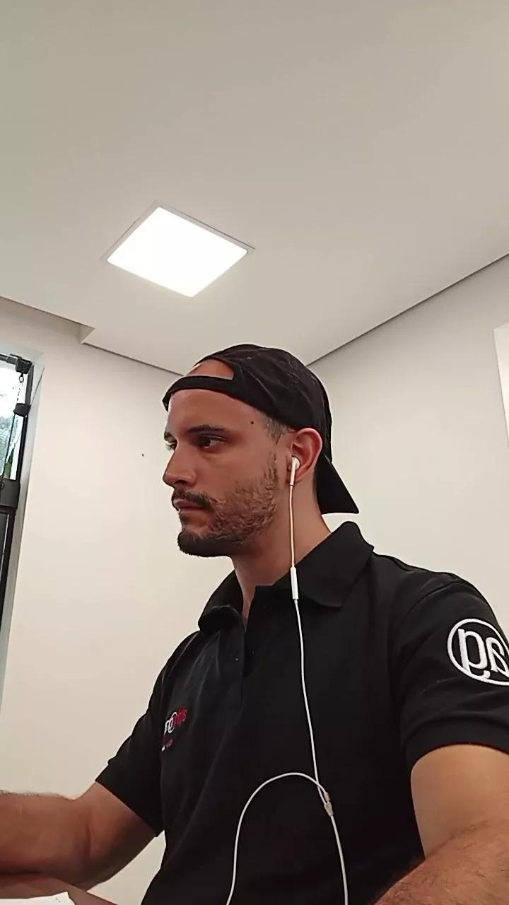 diegocortezbr on Cam4 