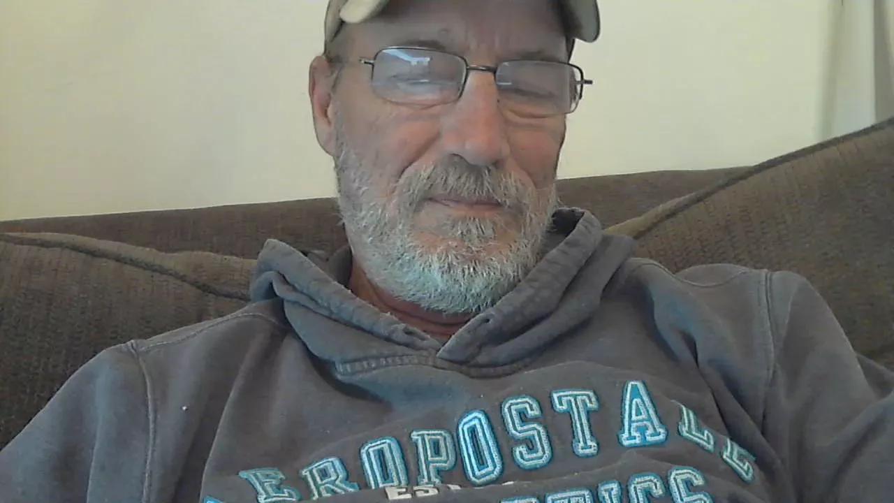 dirtynastyolman on Cam4 