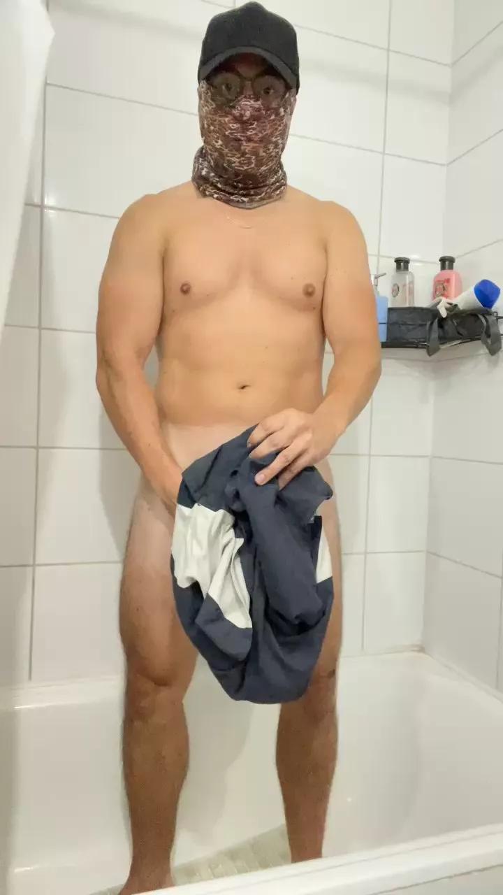 Dirtypetite91 on Cam4 