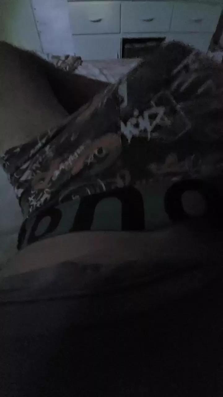 dj_sexo222 on Cam4 