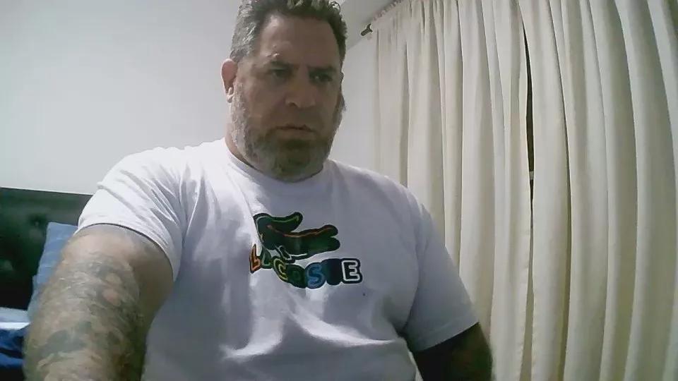 dmcos on Cam4 