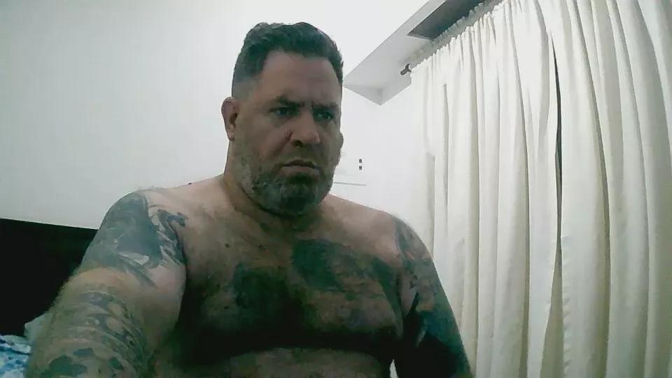 dmcos on Cam4 