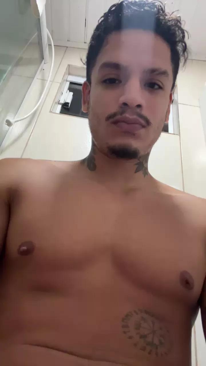Dobromx on Cam4 