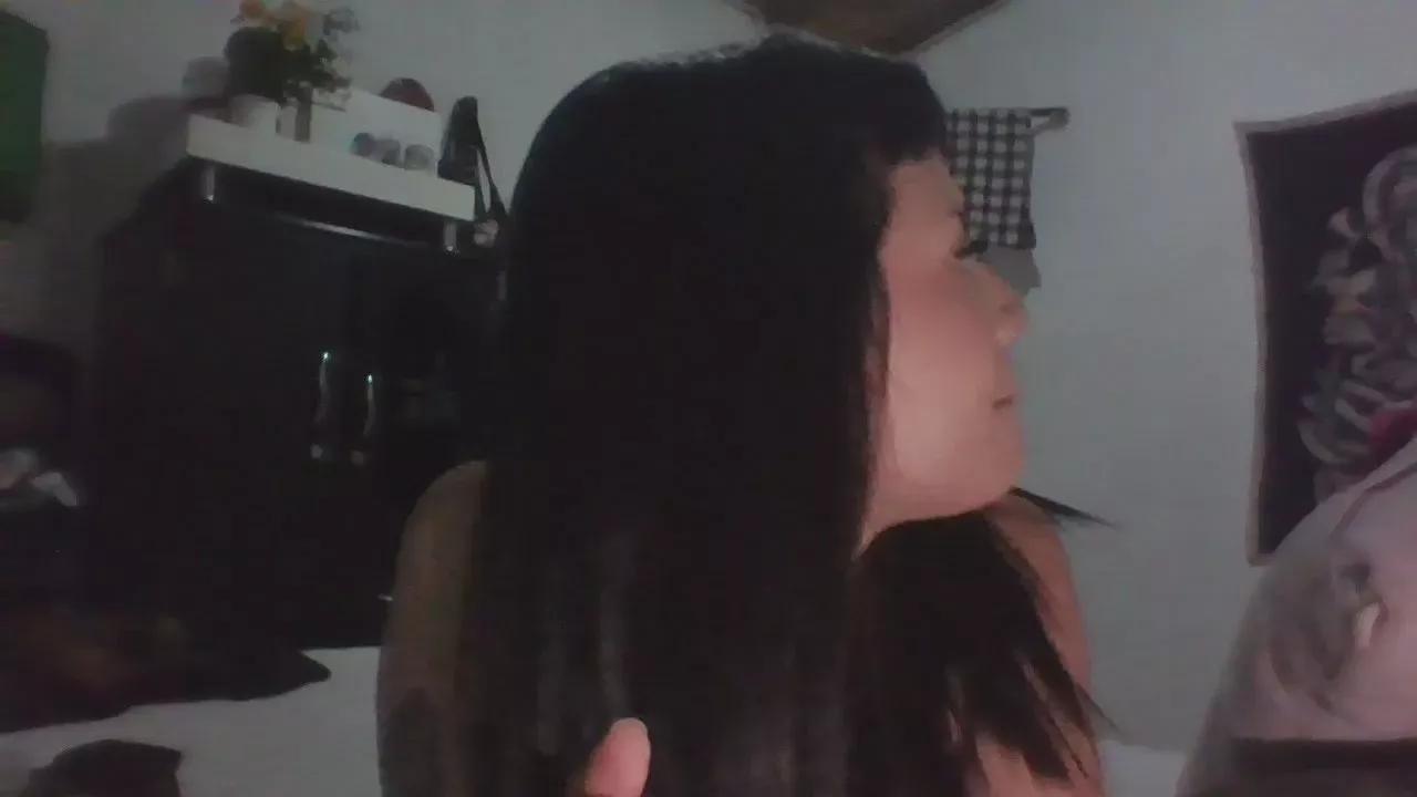 Doll_dollys_ on Cam4 