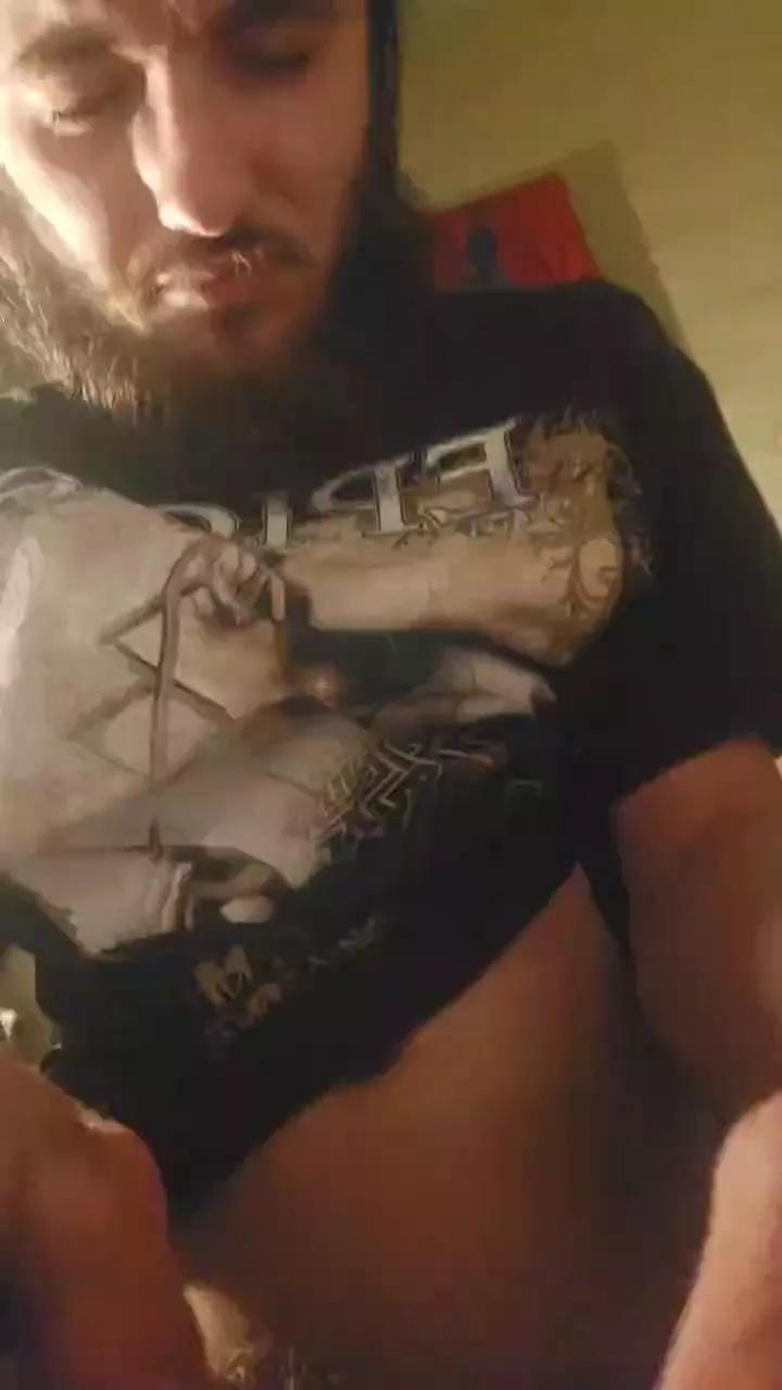 edou17600 on Cam4 