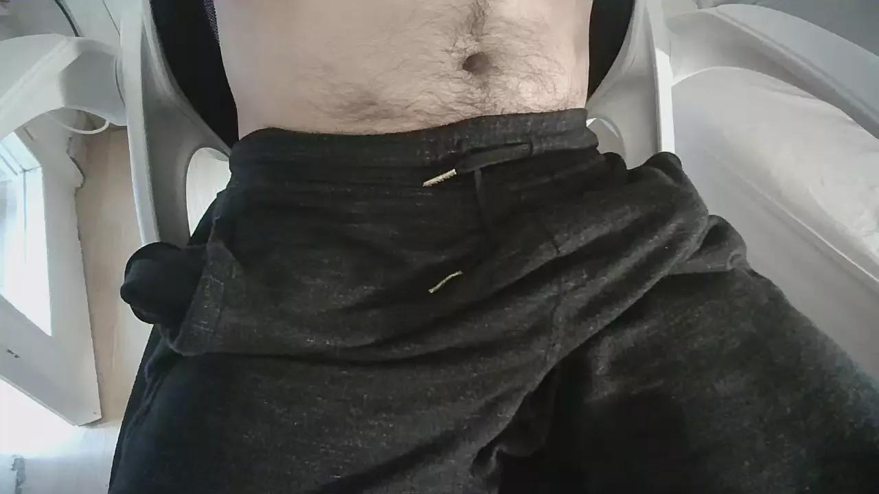 elincubo999 on Cam4 