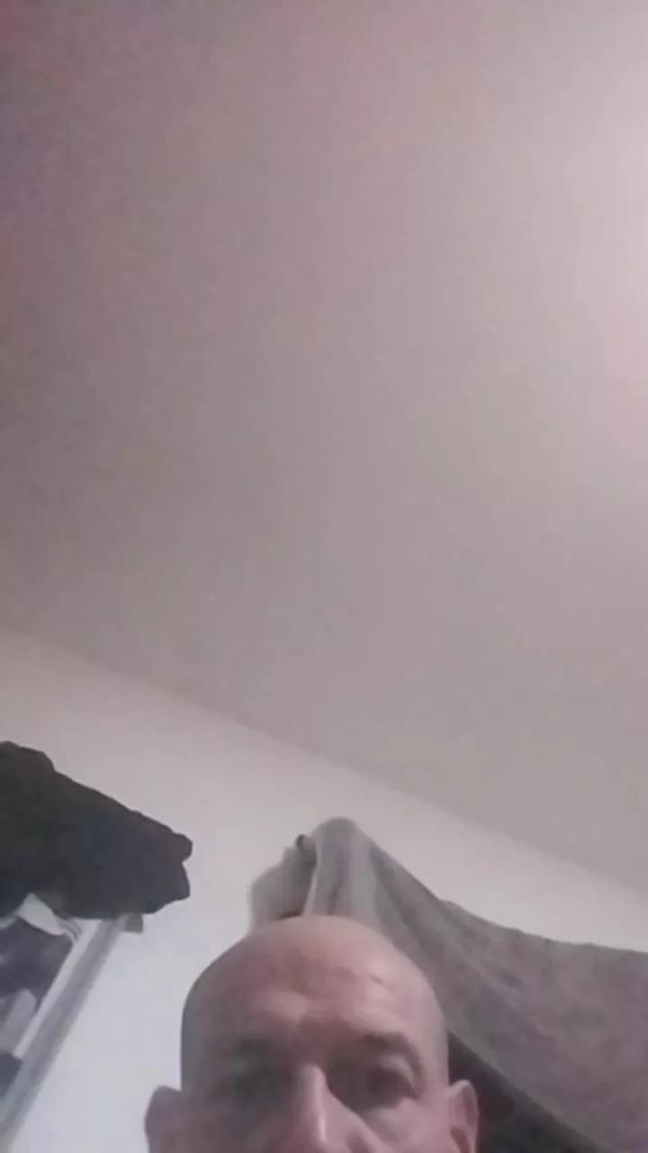 ELREYDELMAR45 on Cam4 