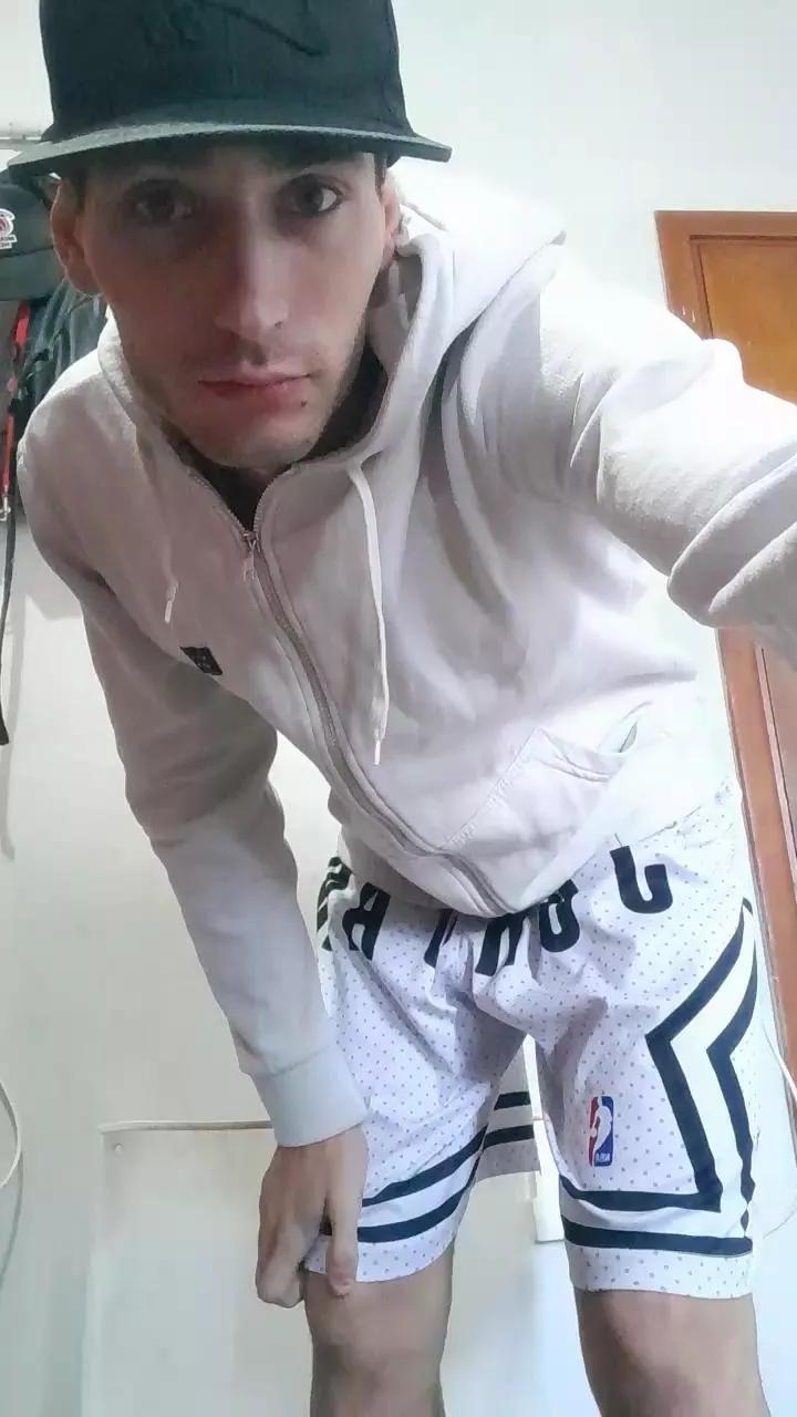 Enverga23 on Cam4 