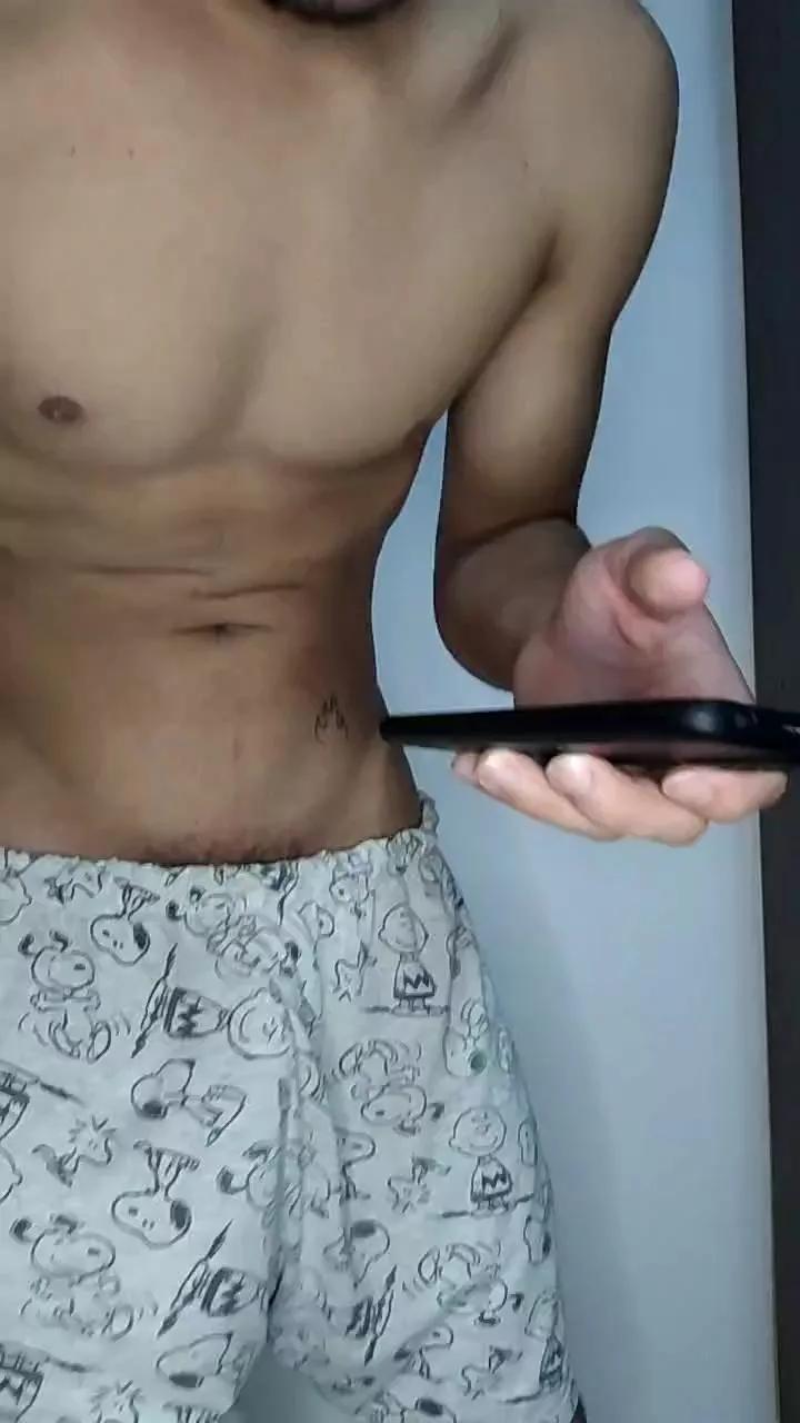 Erostsocaa on Cam4 