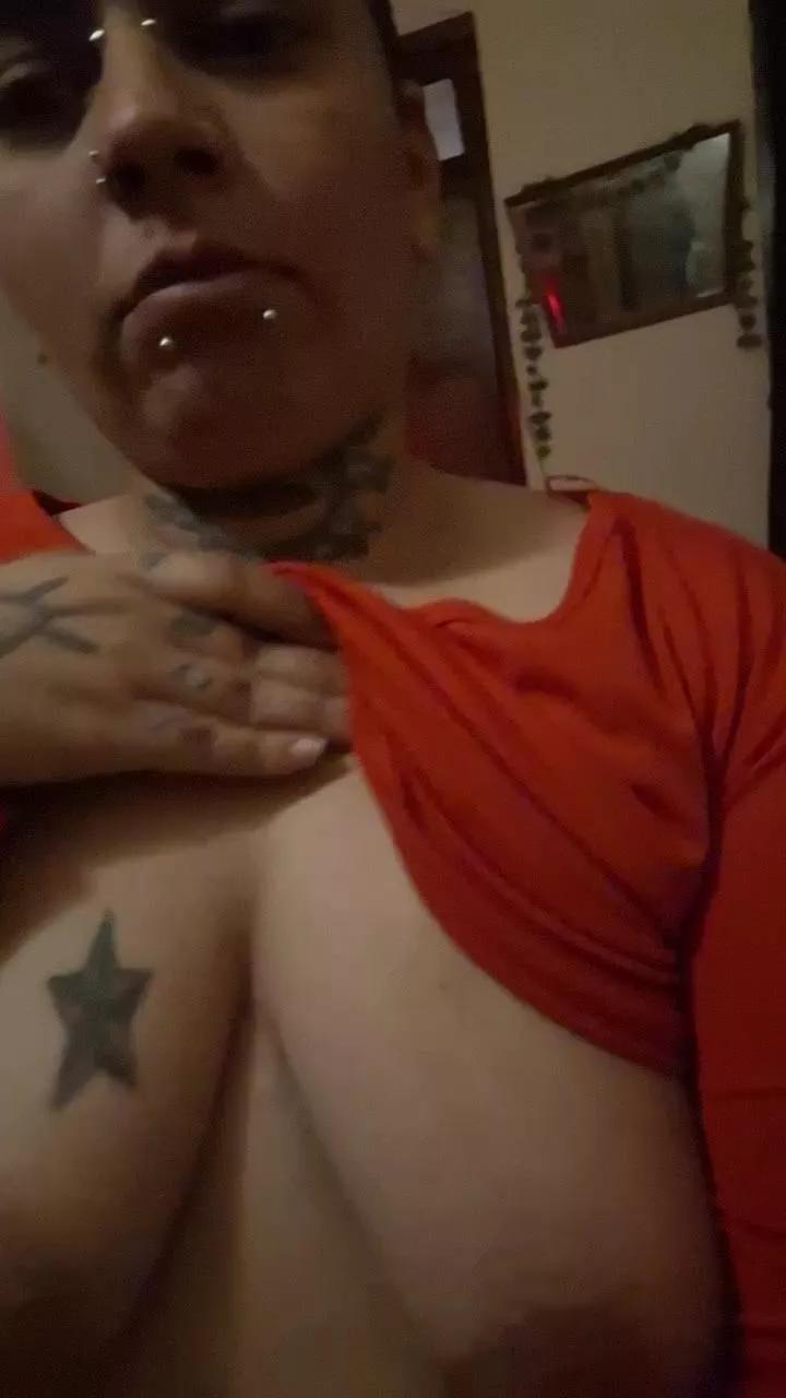 ezehottt31 on Cam4 