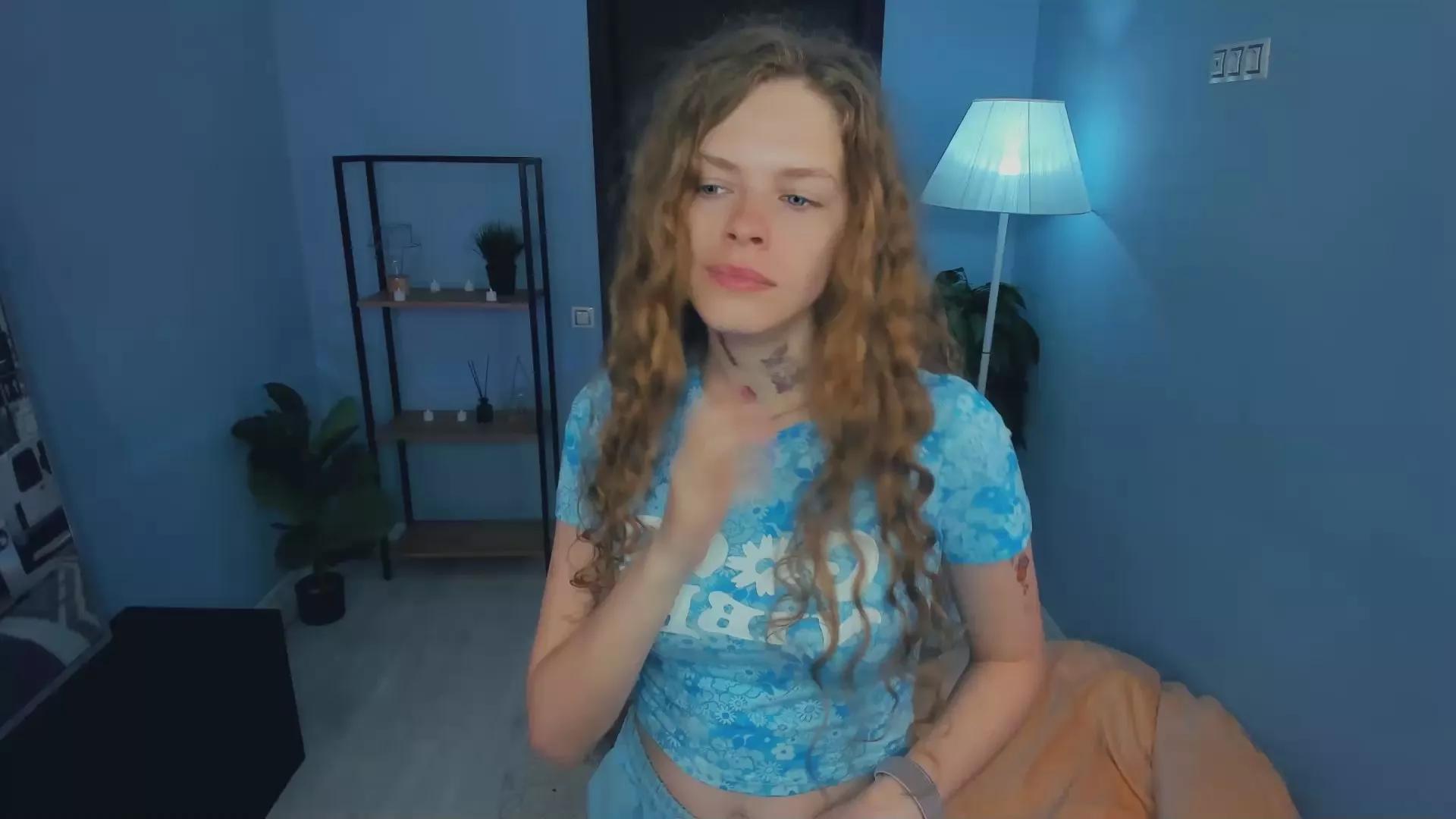 FalineCleverley on Cam4 