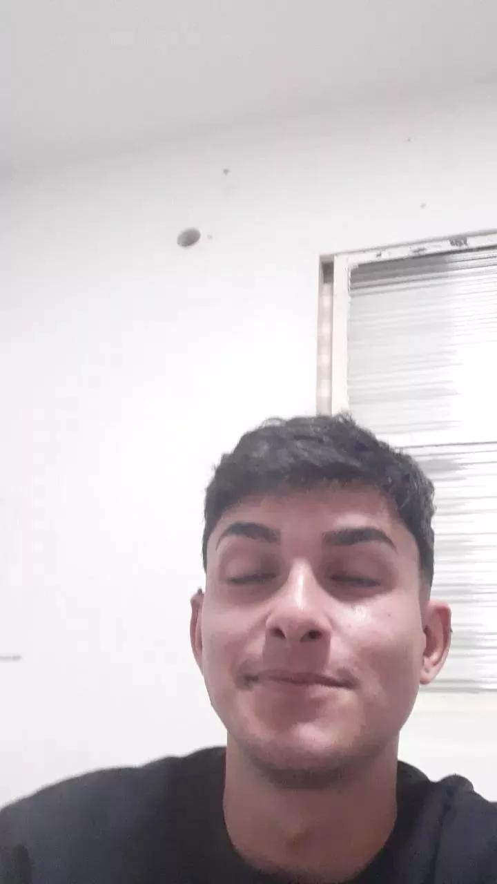FelipinhoMartin on Cam4 
