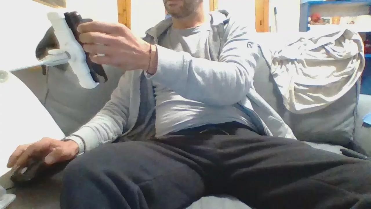 Filippoktm on Cam4 