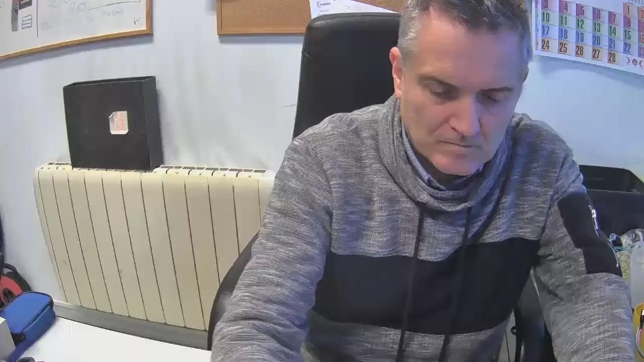 Francisco_1963 on Cam4 