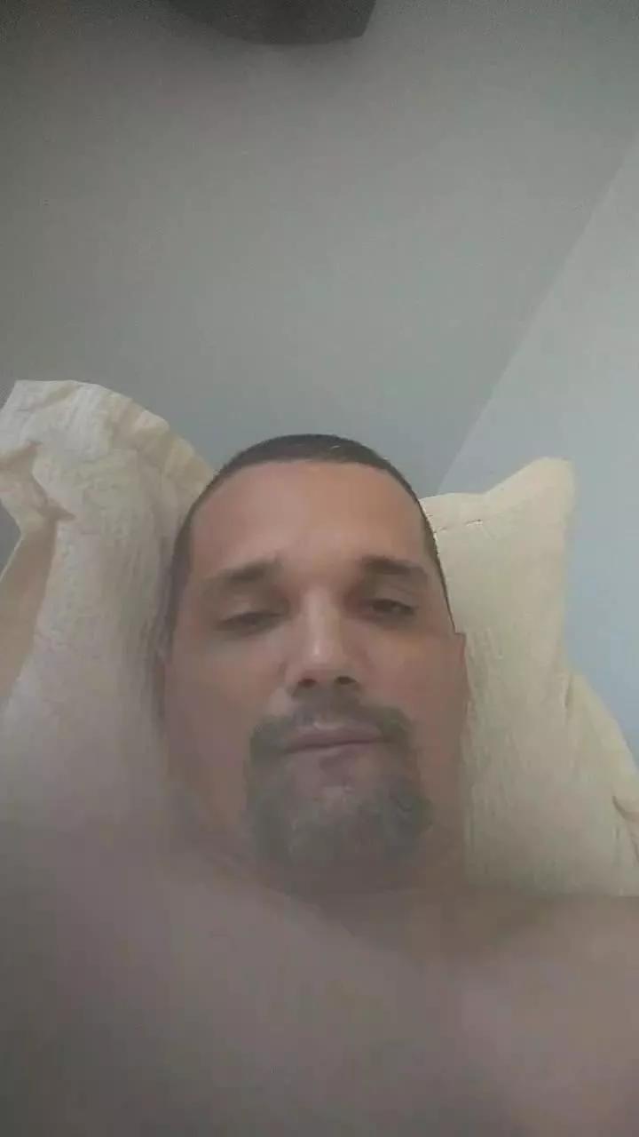 Francisconeto87 on Cam4 
