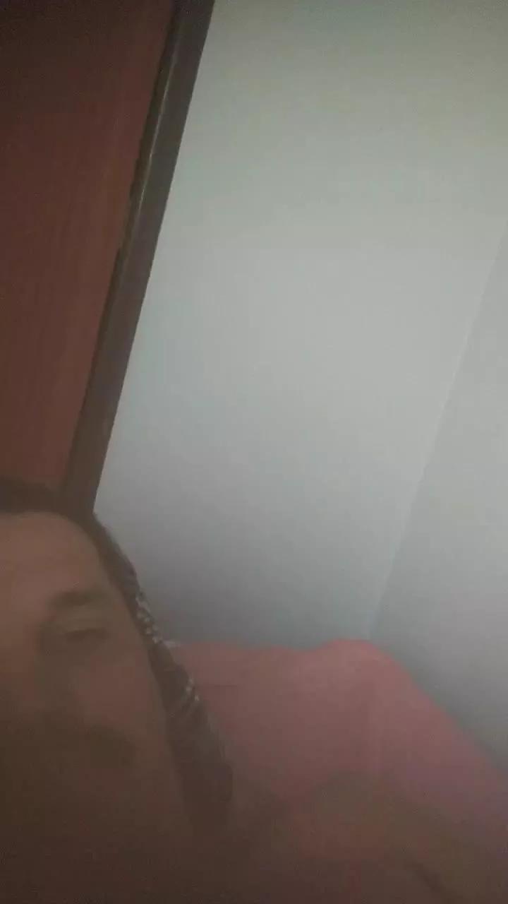 Francisconeto87 on Cam4 