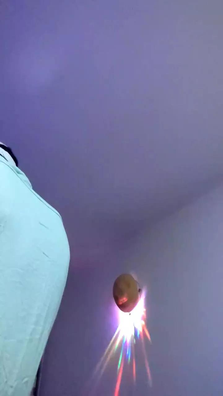 Francopolo23xxl on Cam4 